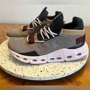 Women's On Cloudnova Sneakers Shoes in Rare Colorway Zinc and Lily in Size 6.5